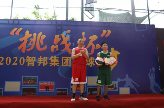 迎籃而上，挑戰(zhàn)自我